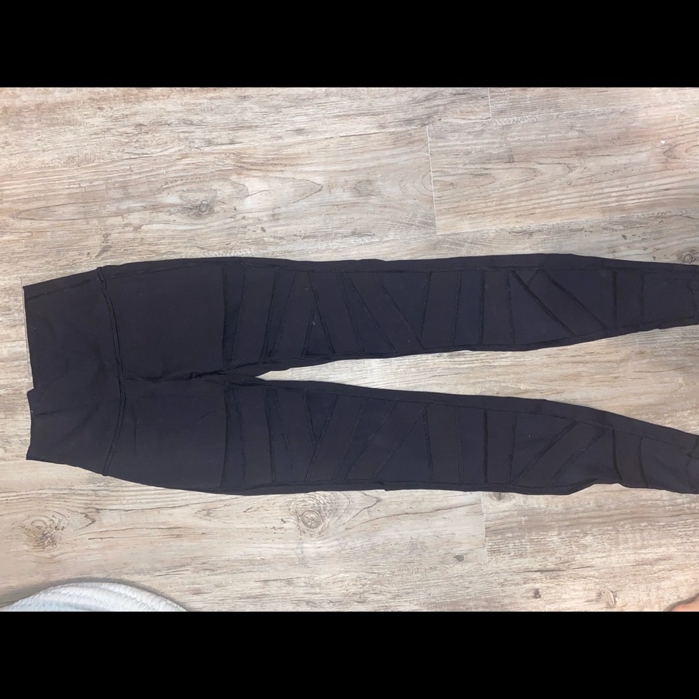 lululemon mesh leggings